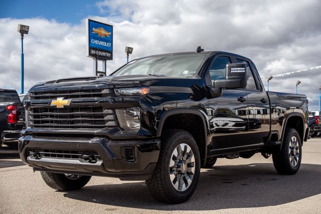 2026 Chevrolet Silverado 2500 HD Custom Truck