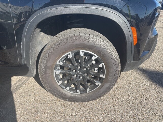 2024 Chevrolet Traverse Z71 photo 3