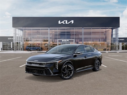 2025 Kia K4 GT-Line Sedan
