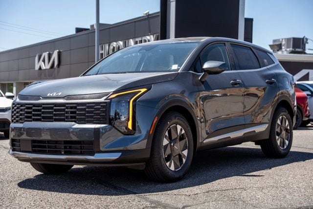 2026 Kia Sportage 1.6 LX Hybrid AT's photo