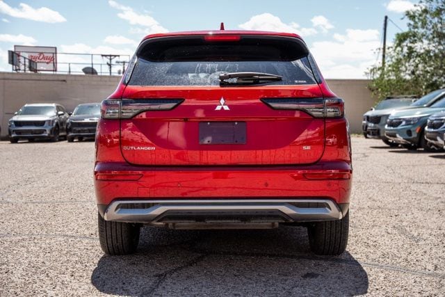 2026 Mitsubishi Outlander SE - Photo 6
