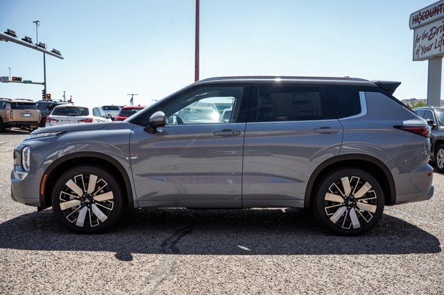 2026 Mitsubishi Outlander SEL - Photo 8