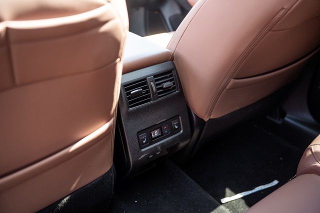 2026 Mitsubishi Outlander SEL - Photo 33