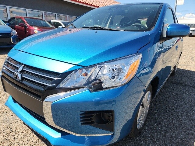 2024 Mitsubishi Mirage ES photo 3