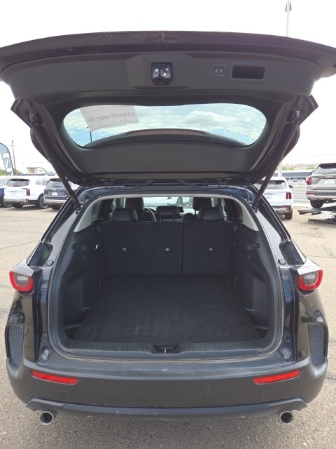 2024 Mazda CX-50 2.5 S Preferred photo 3
