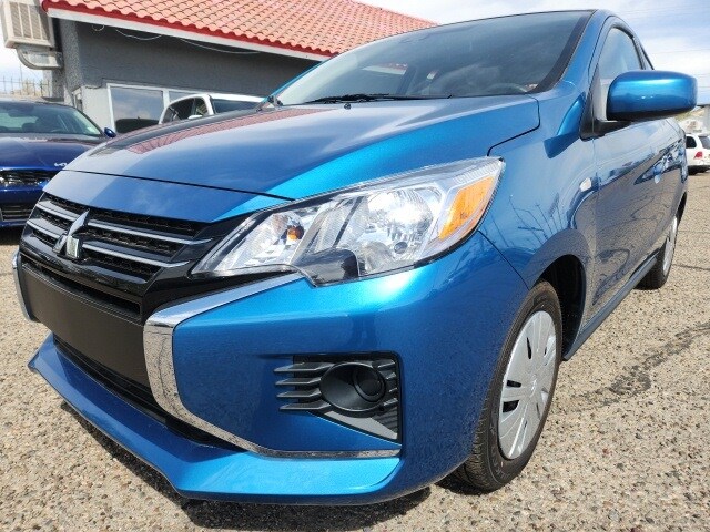 2024 Mitsubishi Mirage ES photo 3