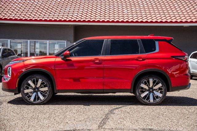 2026 Mitsubishi Outlander SE - Photo 8