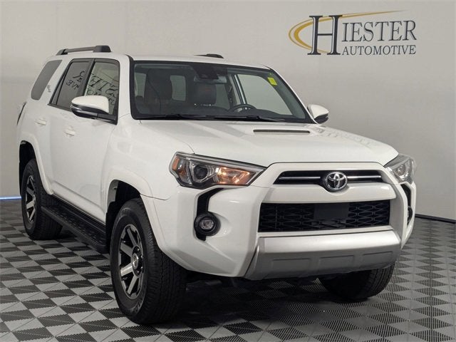 2024 Toyota 4Runner TRD Premium photo 2