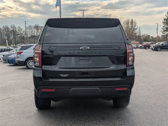 2023 Chevrolet Suburban Z71 photo 3