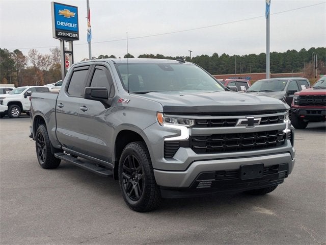 2024 Chevrolet Silverado 1500 RST photo 2
