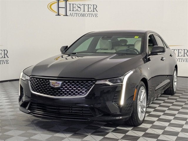 2022 Cadillac CT4 Luxury photo 3