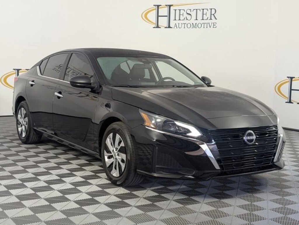 Used 2025 Nissan Altima S Sedan