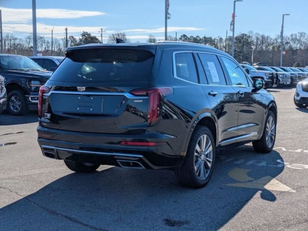 Used 2025 CADILLAC XT6 Premium Luxury SUV