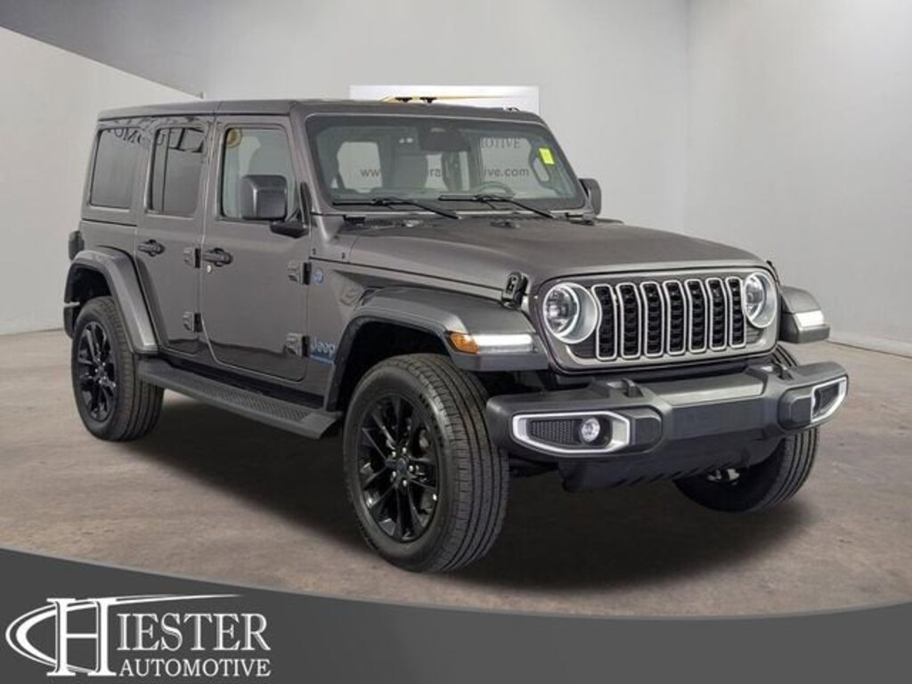 Used 2025 Jeep Wrangler 4xe Sahara SUV