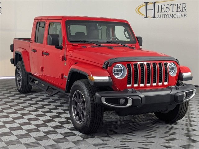 2022 Jeep Gladiator Overland photo 2