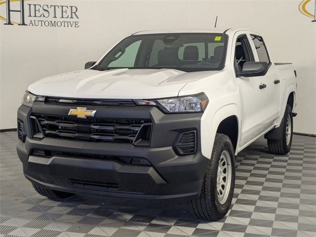 2025 Chevrolet Colorado LT photo 4