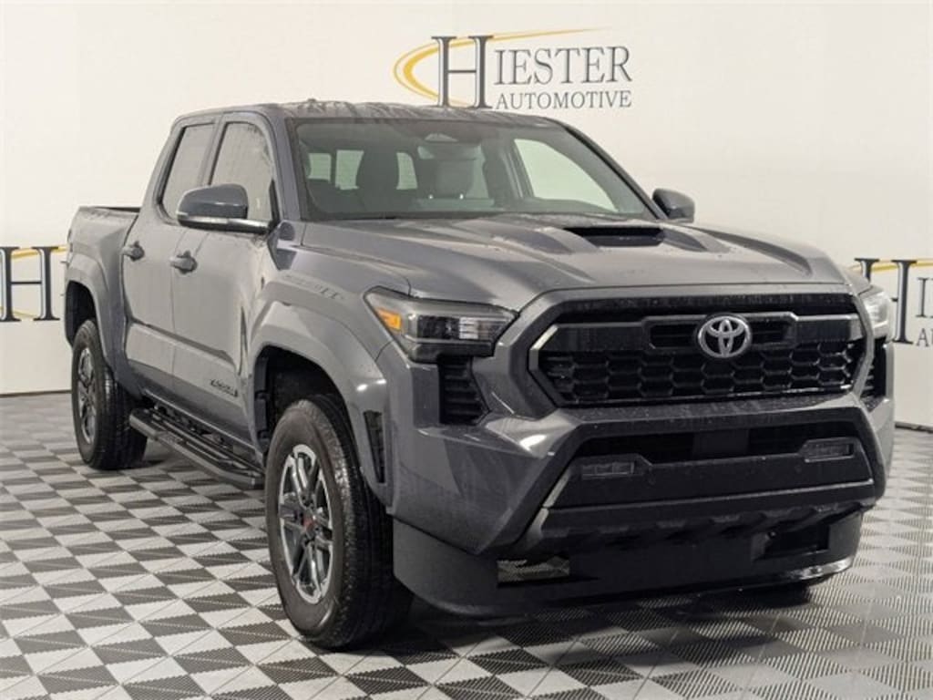 Used 2024 Toyota Tacoma 2WD SR5 Truck Double Cab