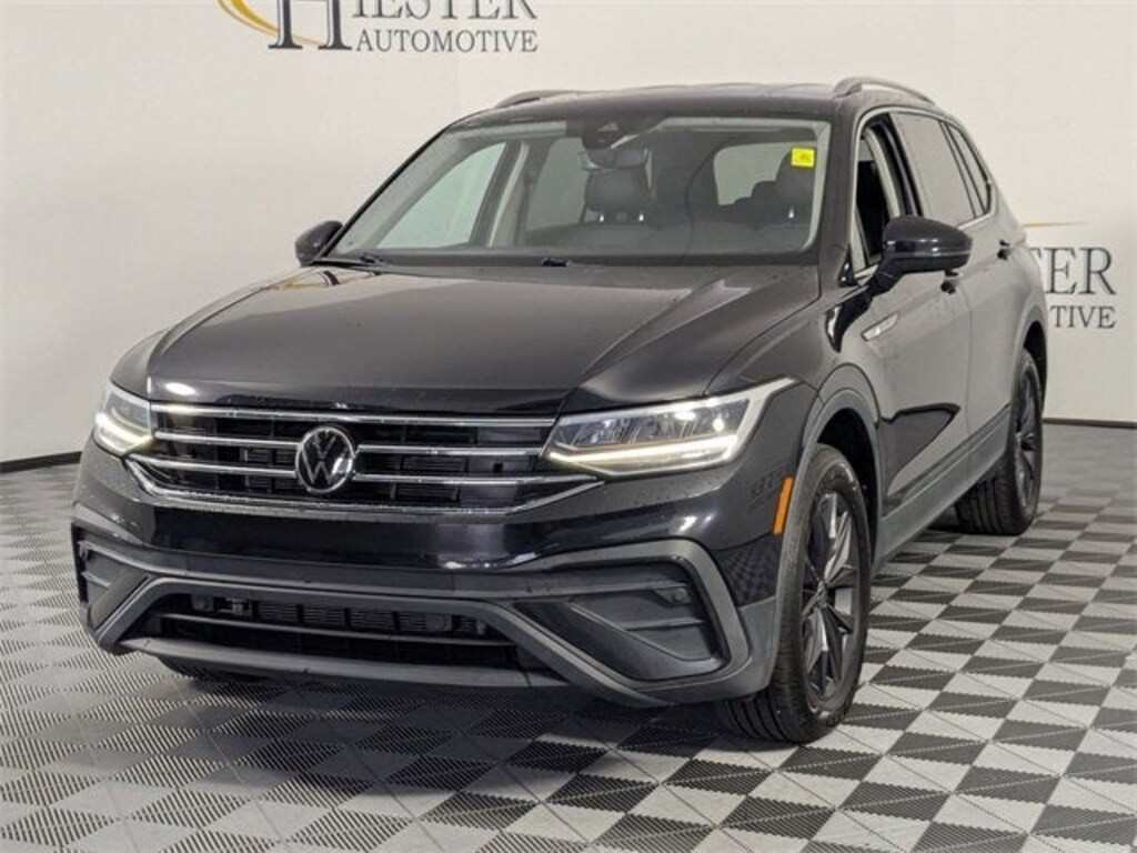 Used 2022 Volkswagen Tiguan SE SUV