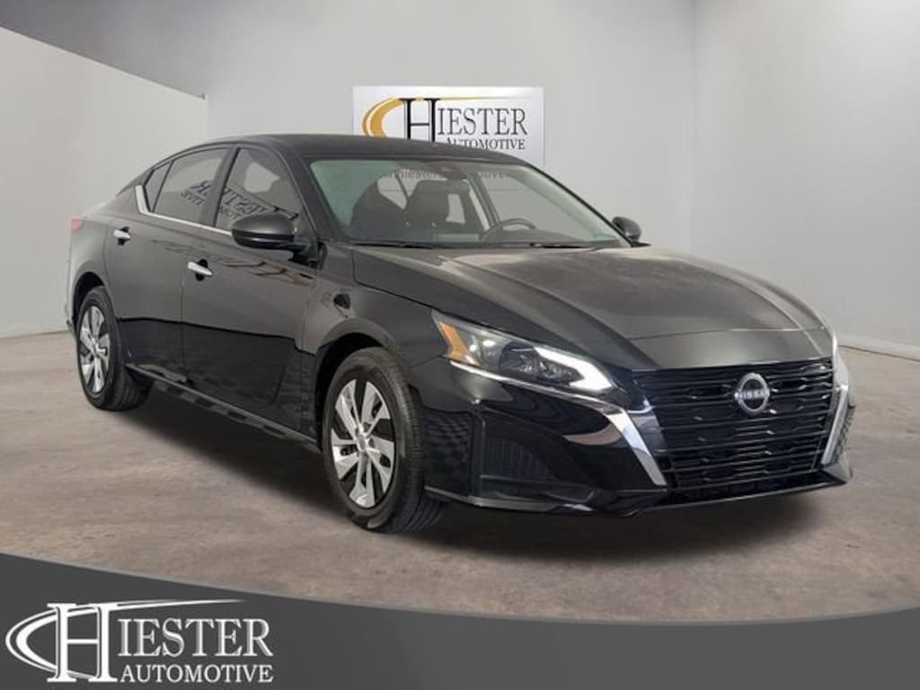 Used 2025 Nissan Altima S Sedan