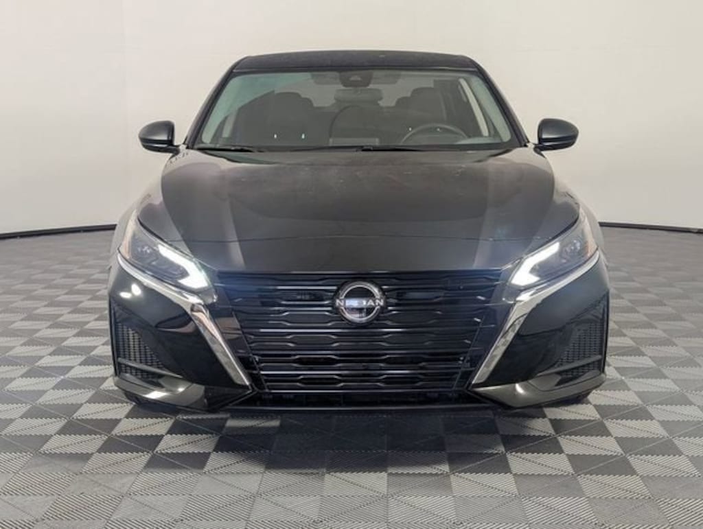 Used 2025 Nissan Altima S Sedan