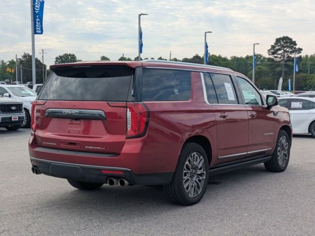 Used 2023 GMC Yukon XL Denali Ultimate SUV