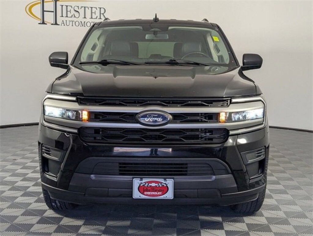 Used 2024 Ford Expedition Max XLT SUV