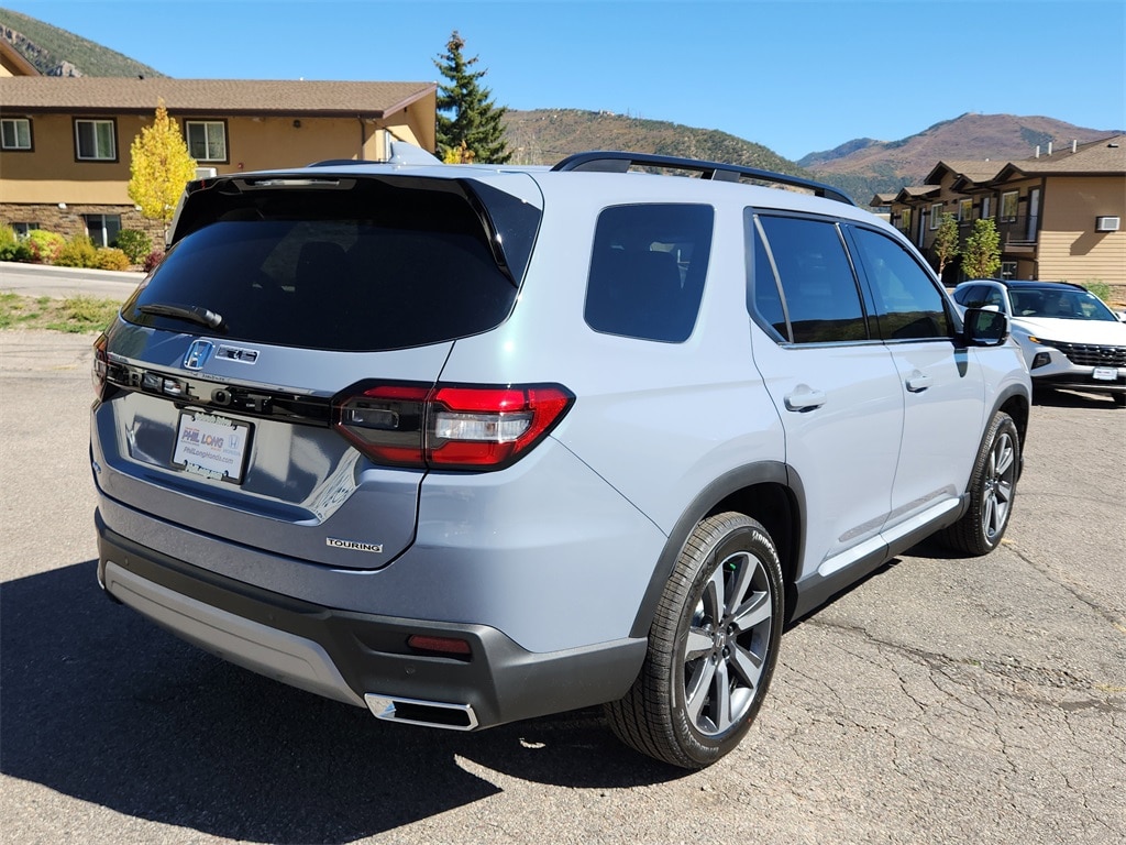 New 2025 Honda Pilot Touring SUV