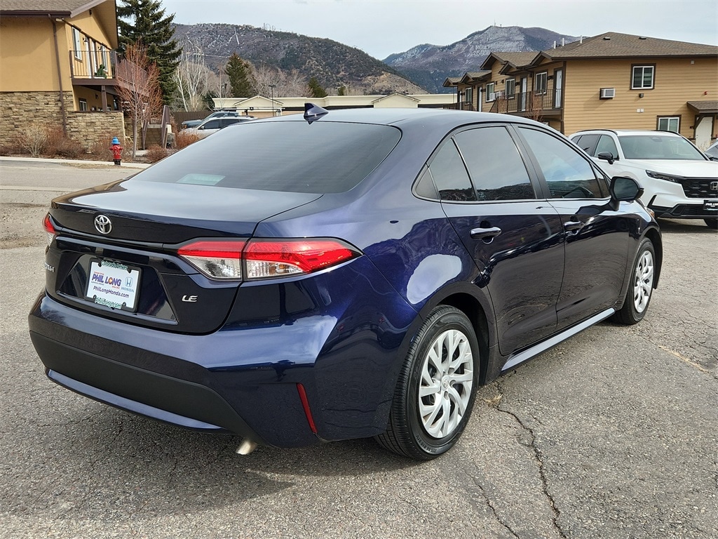 Used 2021 Toyota Corolla LE Sedan