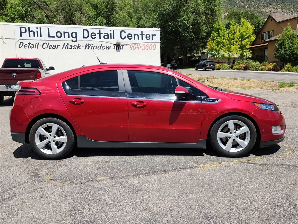 Used 2013 Chevrolet Volt Base with VIN 1G1RD6E49DU148908 for sale in Glenwood Springs, CO