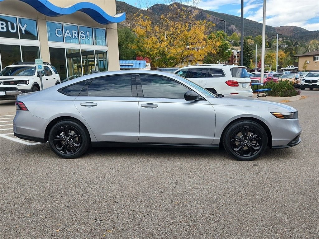 New 2025 Honda Accord SE Sedan