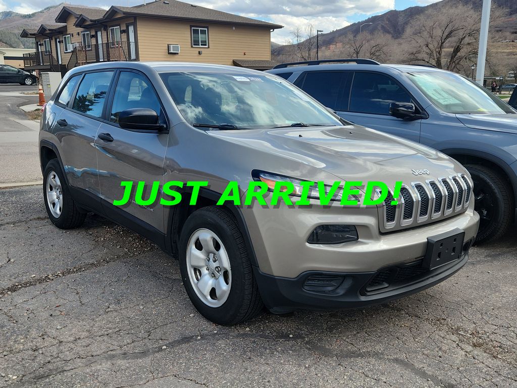 2017 Jeep Cherokee Sport
