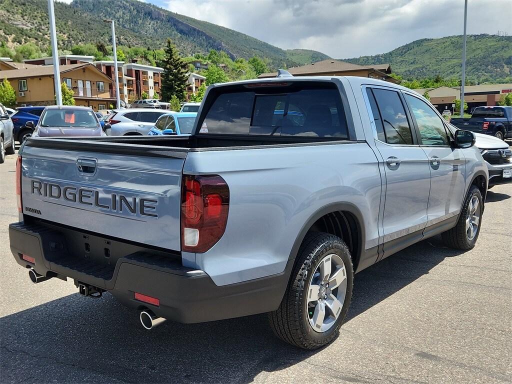 2025 Honda Ridgeline RTL photo 3