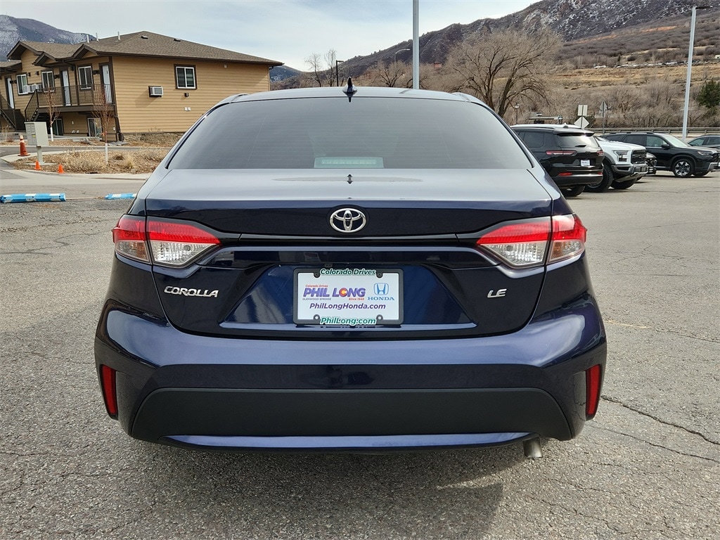 Used 2021 Toyota Corolla LE Sedan