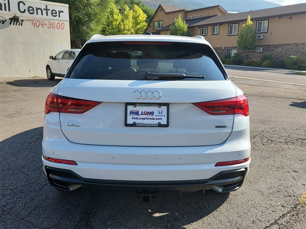 2022 Audi Q3 S line Premium Plus photo 4