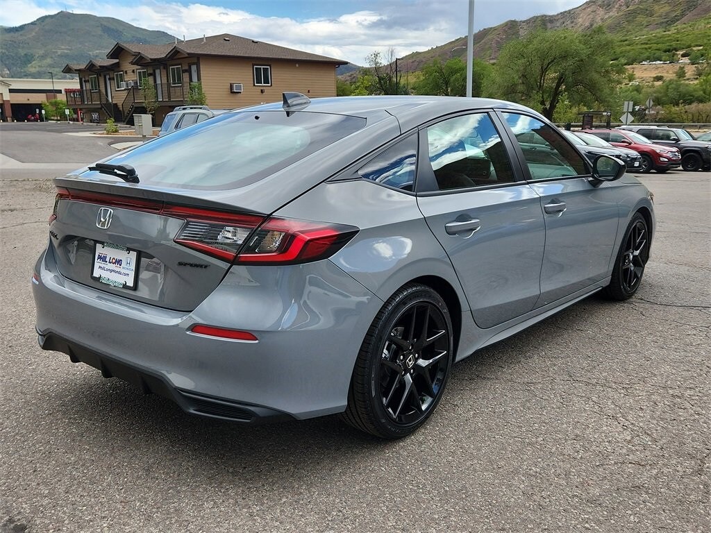 2026 Honda Civic Sport Hatchback photo 3