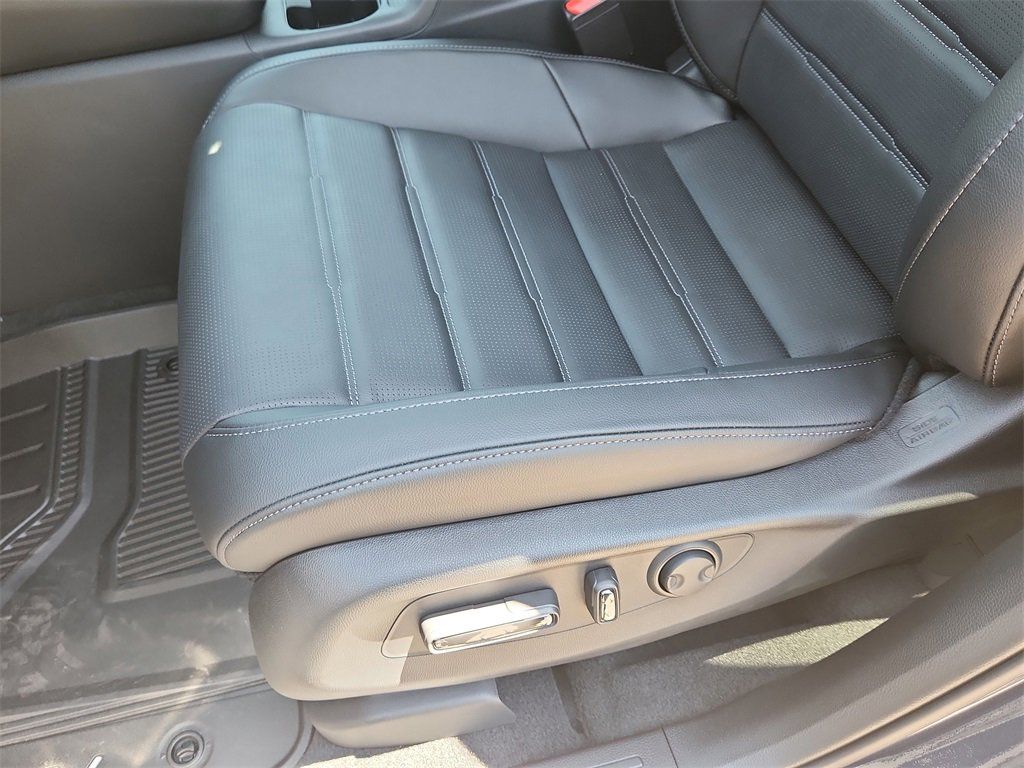 2026 Honda CR-V EX-L - Photo 9
