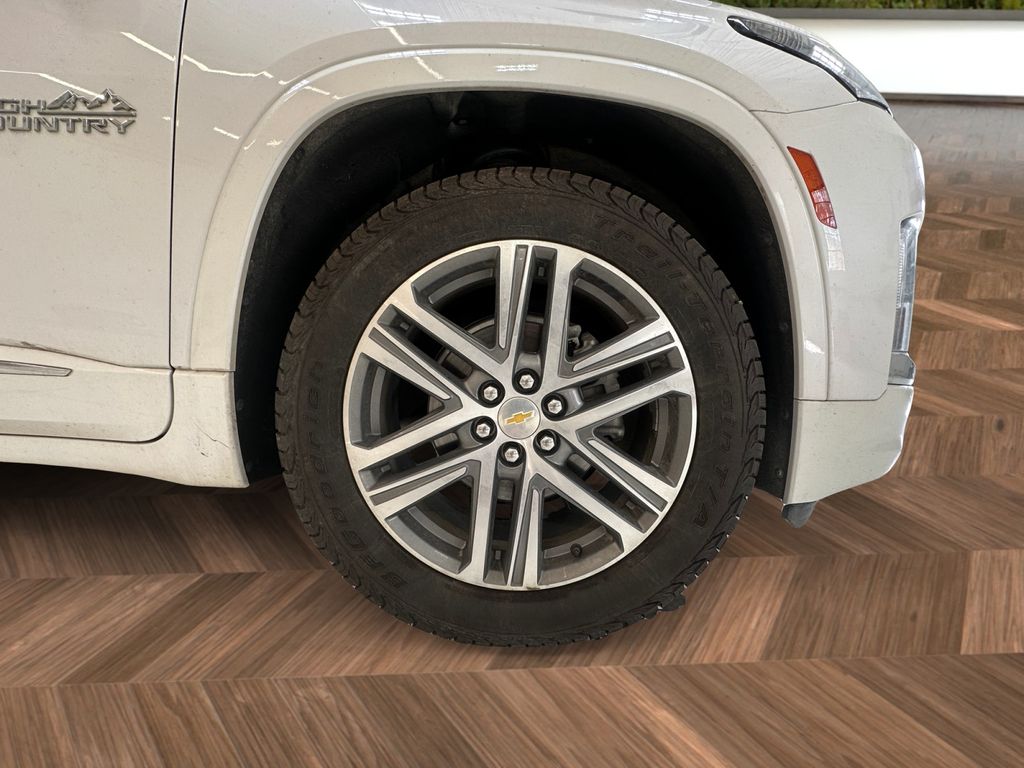 2023 Chevrolet Traverse High Country - Photo 25