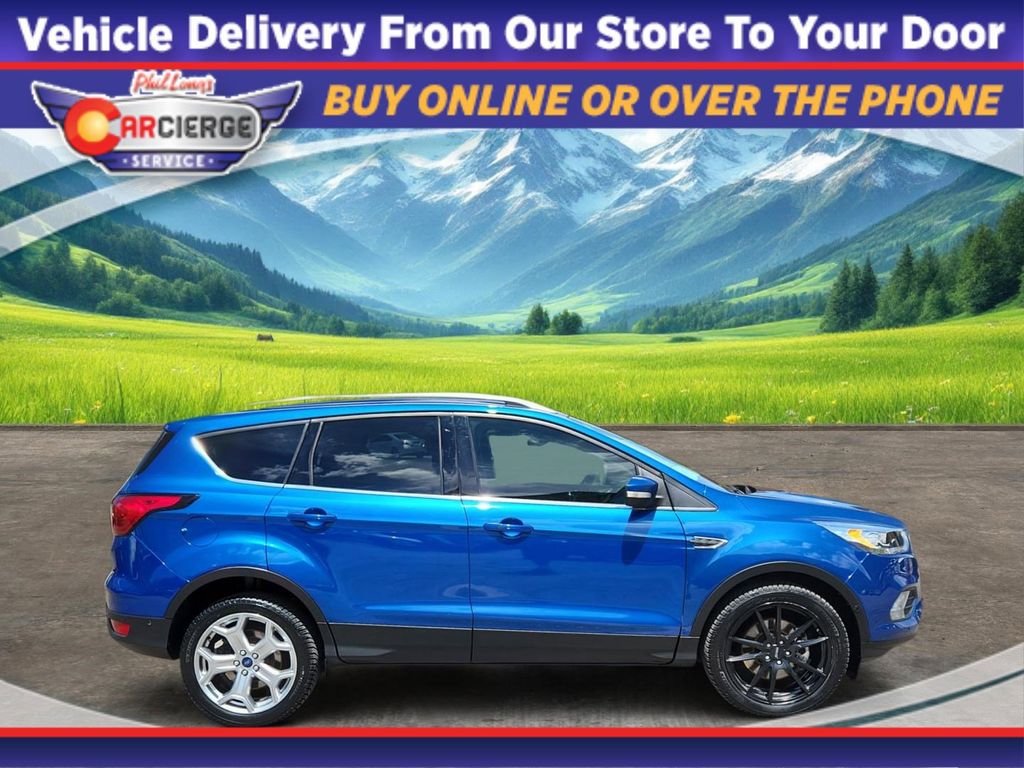2019 Ford Escape Titanium 4WD's photo