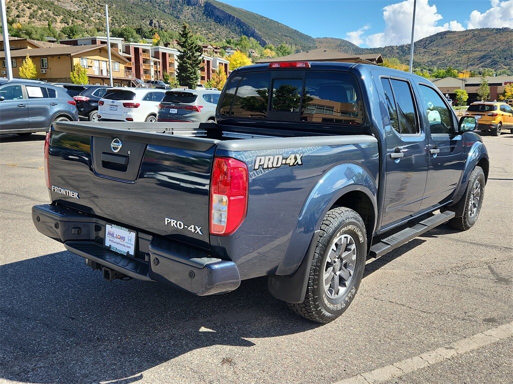 2019 Nissan Frontier PRO-4X photo 3