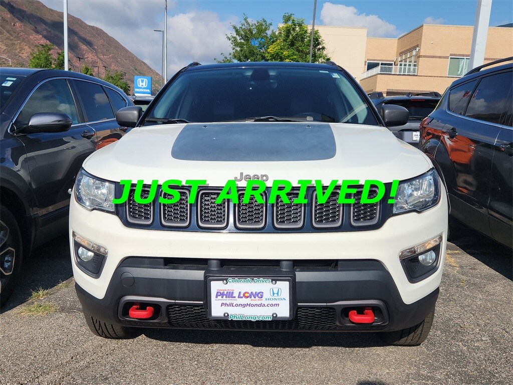 2017 Jeep Compass Trailhawk photo 2