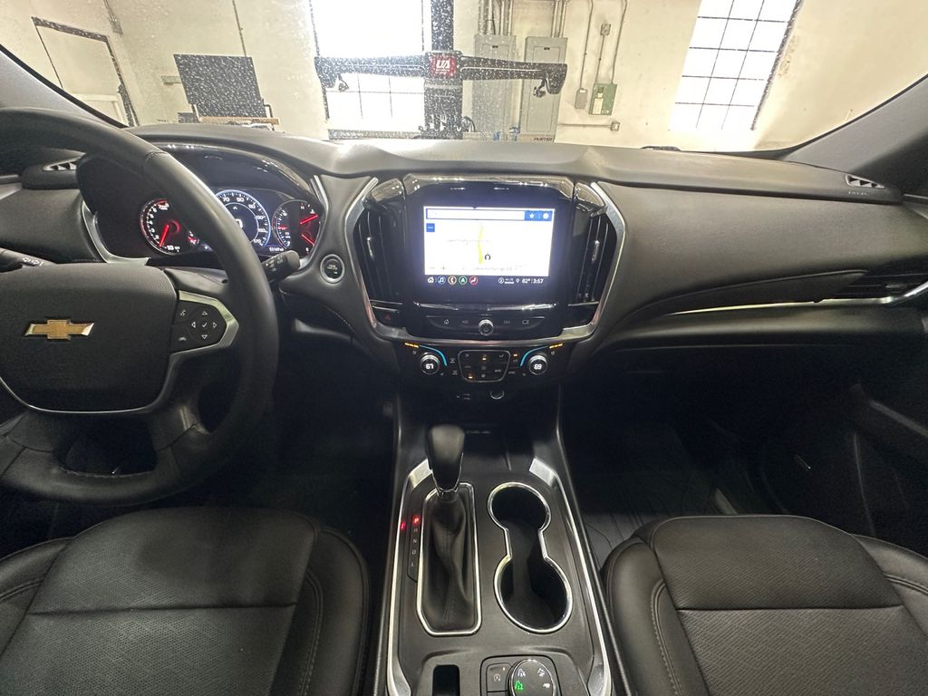 2023 Chevrolet Traverse High Country - Photo 12
