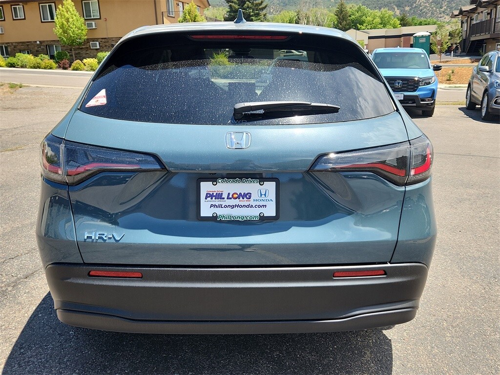2026 Honda HR-V LX photo 4