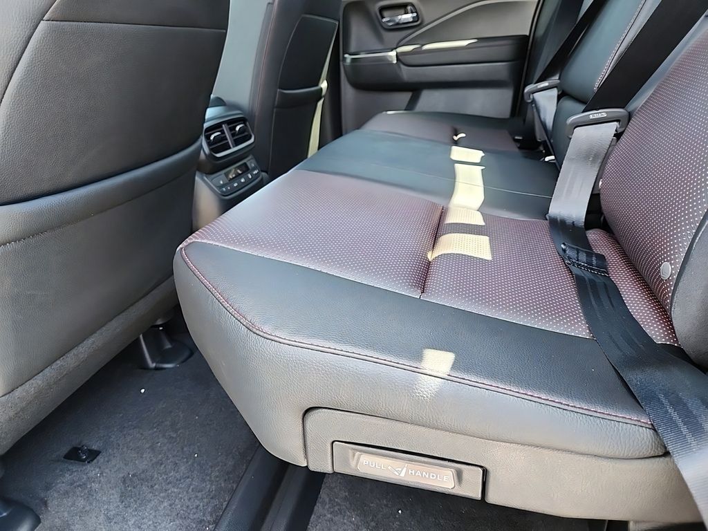 2026 Honda Ridgeline Black Edition - Photo 13