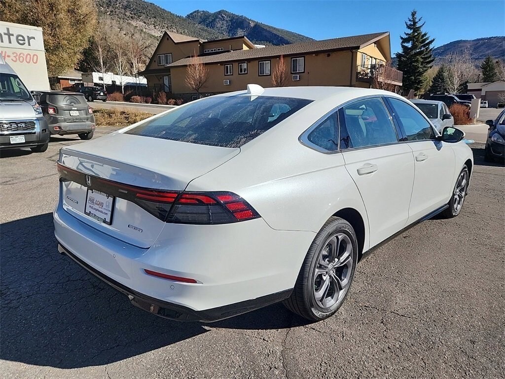 2025 Honda Accord Hybrid EX-L photo 4