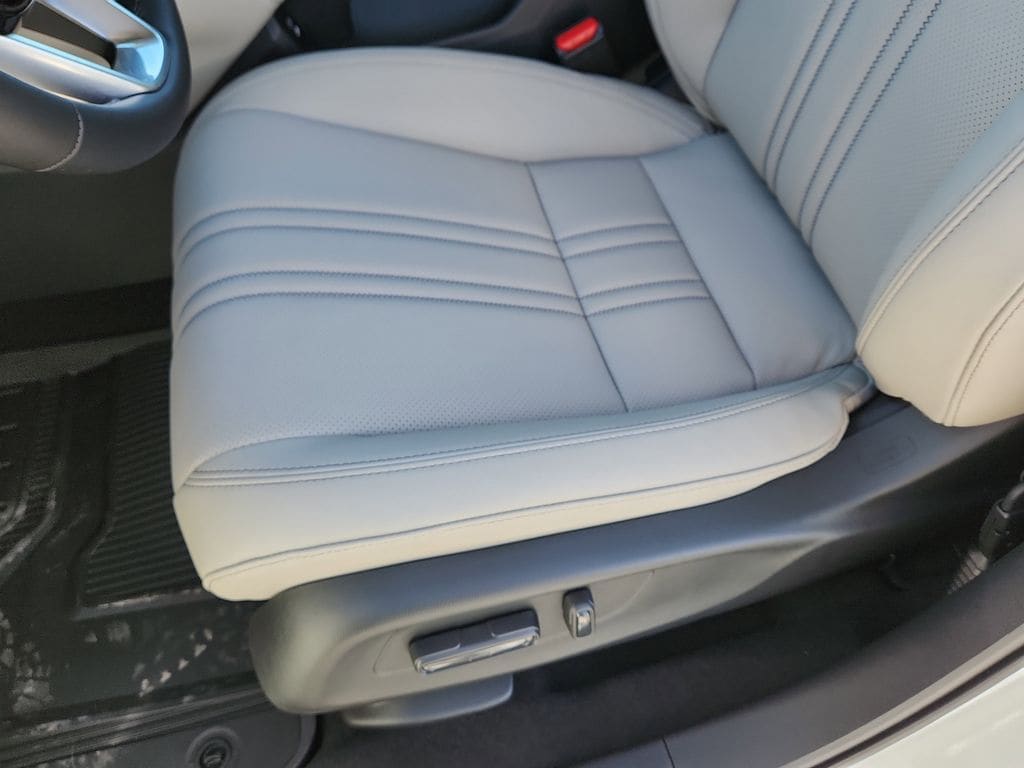 2026 Honda HR-V EX-L - Photo 8