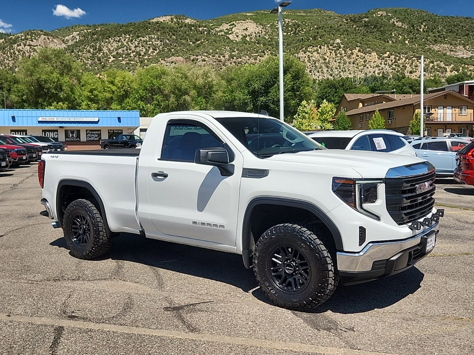 Used 2024 GMC Sierra 1500 Pro with VIN 3GTNUAEK8RG119904 for sale in Glenwood Springs, CO