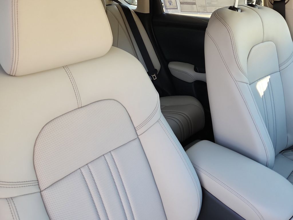 2026 Honda HR-V EX-L - Photo 14