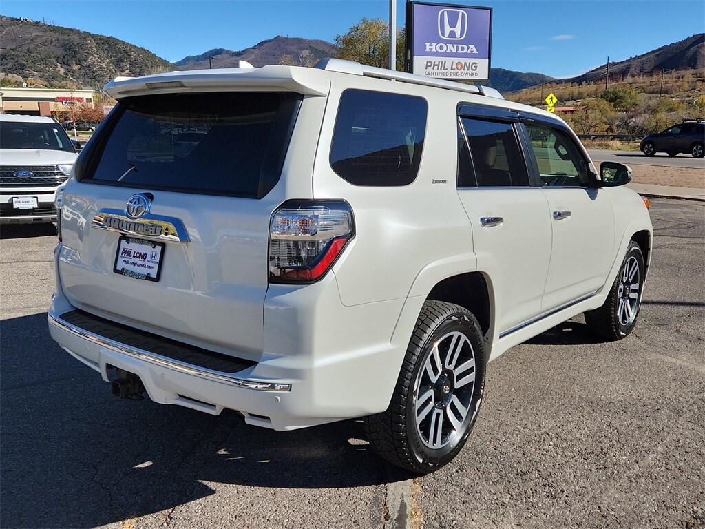 2023 Toyota 4Runner Limited photo 3
