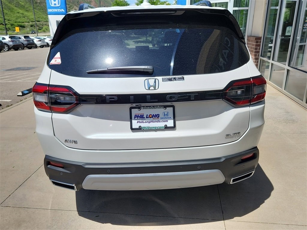 New 2025 Honda Pilot Elite SUV