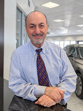 Staff member Bill Baroud from 8140728337c9